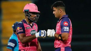 RR vs LSG: Sanju Samson raises 'suspicion' by gazing at coin toss, assigns new role for Riyan Parag in IPL 2024