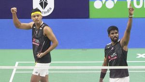 French Open Badminton 2024: Satwik-Chirag Enter Third Final Of 2024; Lakshya Sen Bows Out Fighting