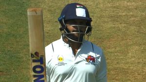 Ranji Trophy Final: Shreyas Iyer, Ajinkya Rahane fail again but all-round Shardul Thakur snatches back initiative