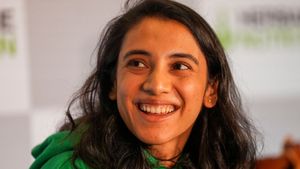 Smriti Mandhana Age, Biography, Net Worth & Brand Endorsements