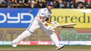 IND vs ENG: No Rohit Sharma or Virat Kohli - Yashasvi Jaiswal stands tall with Sunil Gavaskar in This Record!