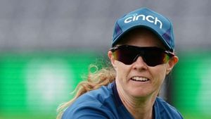 Tammy Beaumont helps England take ODI series victory against New Zealand
