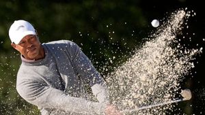 Tiger Woods makes difficult start to marathon second day at Augusta