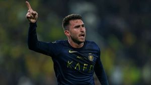 Al Nassr 1-0 Al Khaleej: Cristiano Ronaldo misfires on return as Aymeric Laporte nets winner