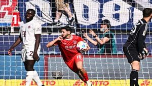 Bayern Munich throw away two-goal lead in defeat to Heidenheim