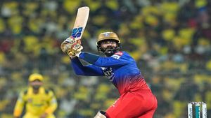 T20 World Cup 2024: Irfan Pathan reveals why India shouldn't pick Dinesh Karthik in World Cup Squad