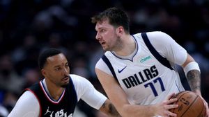 NBA Play-Offs: Mavericks, Pacers even series; Timberwolves take 2-0 lead