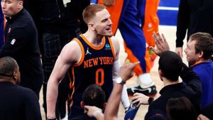 NBA Play-Offs: Knicks, Nuggets, Cavs take 2-0 series leads
