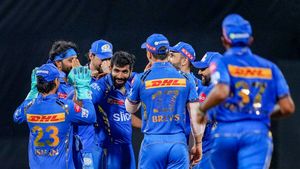 IPL 2024: Not Rohit Sharma or Hardik Pandya! RCB captain Faf du Plessis wants this MI player in his team