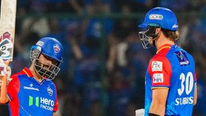 Who Won Yesterday's IPL Match 40? DC vs GT, IPL 2024 on April 24: Delhi Capitals Clinch High-Scoring Thriller At Kotla