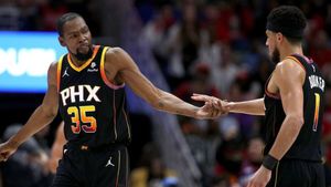 NBA: Booker's 52 points lead Suns past Pelicans