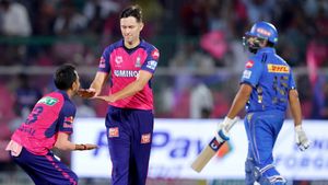 Most Wickets in First Over in IPL: Trent Boult Takes Lead With Rohit Sharma Dismissal in RR vs MI Match