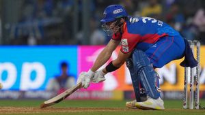 DC vs MI IPL 2024: Arun Jaitley Stadium Pitch Report, Delhi Weather Forecast & Live Streaming Info