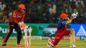 SRH vs RCB IPL 2024: Rajiv Gandhi International Stadium Pitch Report, Hyderabad Weather Forecast & Live Streaming Info