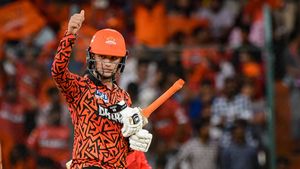 Who Won Yesterday's IPL Match 69 And 70? RR vs KKR & SRH vs PBKS Match Scores On May 19: Kolkata Knight Riders and Sunrisers Hyderabad Book Qualifier 1 Berth
