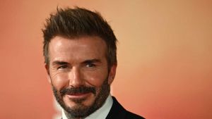 Beckham: Man Utd's problems have lasted 'too long'
