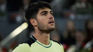 Alcaraz sees Madrid Open reign ended by Rublev in last eight