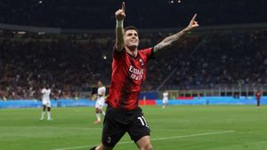 Milan 5-1 Cagliari: Rossoneri back to winning ways after Pulisic double
