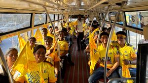 Chennai Super Kings: CSK joins hands with MTC, to supply Whistles for Bus Conductors