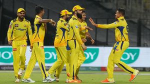 Most Runs Conceded by a Bowler in an IPL Season: CSK Player Tops the List, Rashid Khan Features
