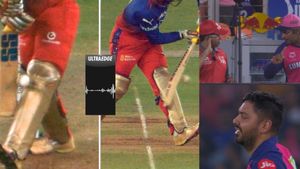 IPL 2024 Eliminator: Dinesh Karthik DRS Controversy Leaves Kumar Sangakkara and Avesh Khan Fuming