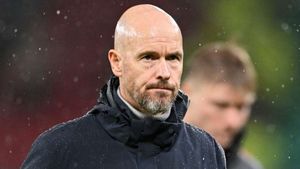 Ten Hag hopeful of Man Utd signings despite 'very good' basis to squad