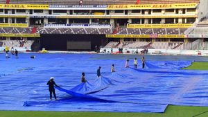 IPL 2024: Which Team Will Benefit in Playoff Race if SRH vs LSG Match is Washed Out Due To Rain?