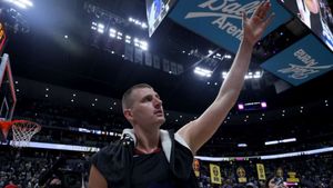 NBA: Jokic, Brunson both reach 40-point mark as Nuggets, Knicks take 3-2 leads