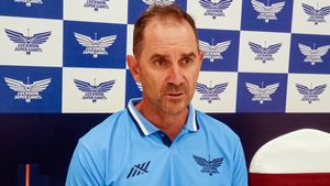 Justin Langer drops plan to coach India after KL Rahul cautions him of 