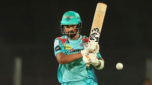 IPL 2024: KL Rahul may step down from LSG captaincy after Sanjiv Goenka altercation, will be released next year