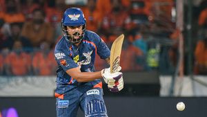 SRH vs LSG: KL Rahul's Slow Knock Sparks Outrage Among Fans on Twitter