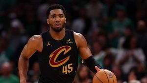NBA: Cavaliers, Mavericks win to even series at 1