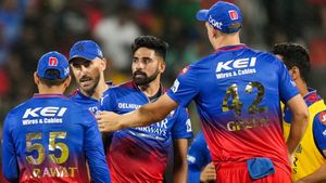 IPL 2024: Mohammed Siraj Reveals He Overcame Stomach Ache to Deliver Match-Winning Performance for RCB