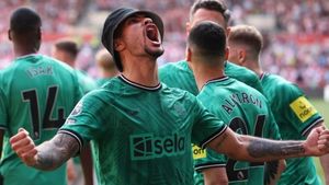 Brentford 2-4 Newcastle United: Magpies secure seventh spot in Premier League
