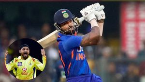 T20 World Cup: 'He will be different with Blue Jersey' - Harbhajan Singh backs Hardik Pandya to perform in India Colours