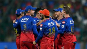 IPL 2024 Playoff Scenario: RCB edge closer, DC almost Out - How can RCB or CSK seal their Spot? Qualification Guide after RCB vs DC on May 12