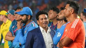 Graeme Swann explains why India don't need split coaching, reveals why England have multiple head coaches