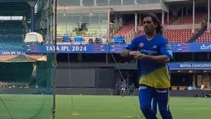 IPL 2024: MS Dhoni captured bowling in CSK Nets, Video goes Viral