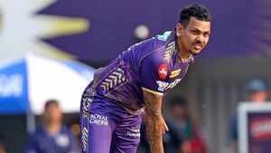 KKR vs MI: Sunil Narine Record Against Mumbai Indians & Stats at Eden Gardens Ahead Of IPL 2024 Match 60