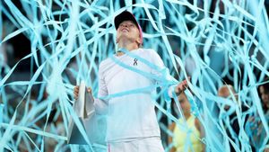 Swiatek topples Sabalenka in thrilling Madrid Open final