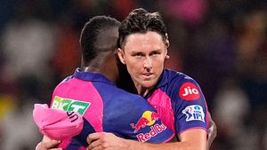 Most Wickets in Powerplay of IPL 2024: Trent Boult Overtakes Bhuvneshwar Kumar in Qualifier 2