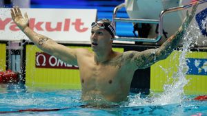 He's back! Caeleb Dressel looks like himself again, winning at US Olympic swim trials