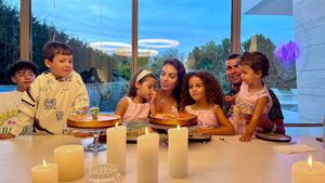 'Family First' - Cristiano Ronaldo spends kids Birthday with Family ahead of Euro 2024, Picture goes Viral