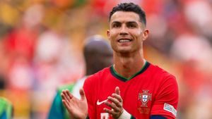 Euro 2024: Ronaldo's record-breaking assist 'should be shown in every academy', says Martinez