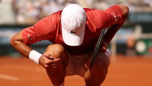 'Tough' injury decision forces struggling Novak Djokovic out of French Open