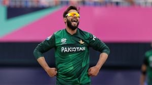 T20 World Cup 2024: Will Imad Wasim Play Against Canada? Who Will Be the Replacement?