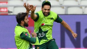 IND vs PAK: Imad Wasim and Saim Ayub likely to replace Shadab Khan and Azam Khan in Pakistan playing 11