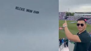 IND vs PAK: Airplane Flies 'Release Imran Khan' Banner Over New York Cricket Stadium During T20 World Cup 2024 Match