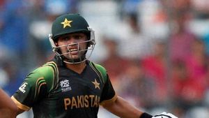 'I am truly Sorry': Kamran Akmal apologizes after Harbhajan Singh’s grilling for Racist comment on India pacer Arshdeep Singh