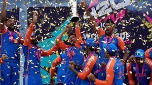 From Dhoni, Tendulkar to Gavaskar - All hail India's T20 World Cup triumph